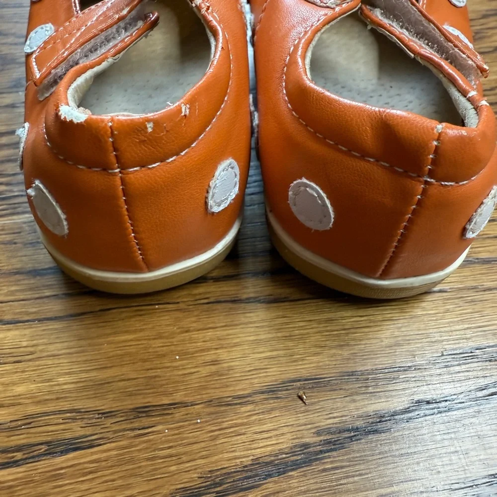Puddle Jumper (PJs) Orange / White Polka Dot Kids Mary Jane Shoes Size 6